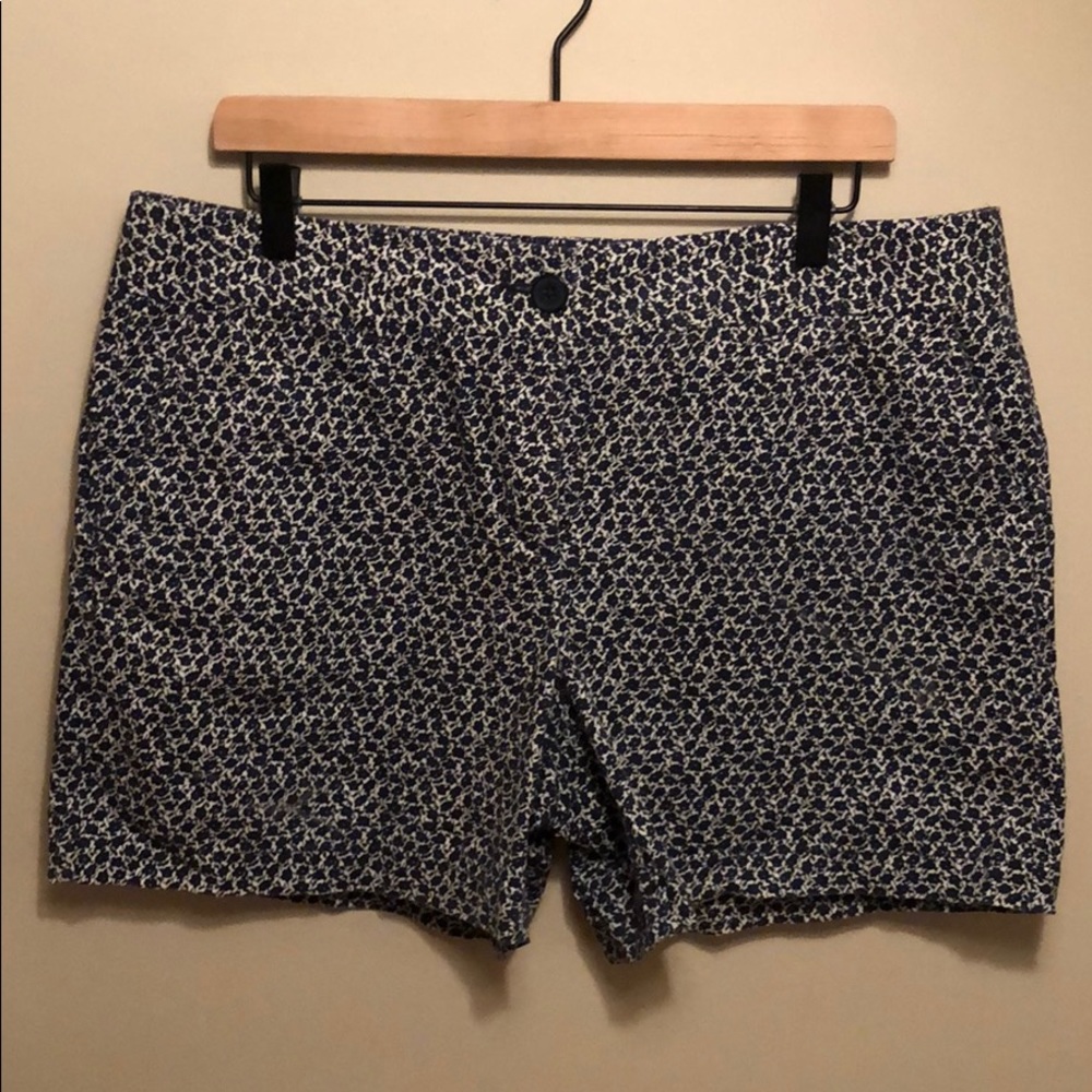 Loft Navy Flower Print Shorts - Size 12